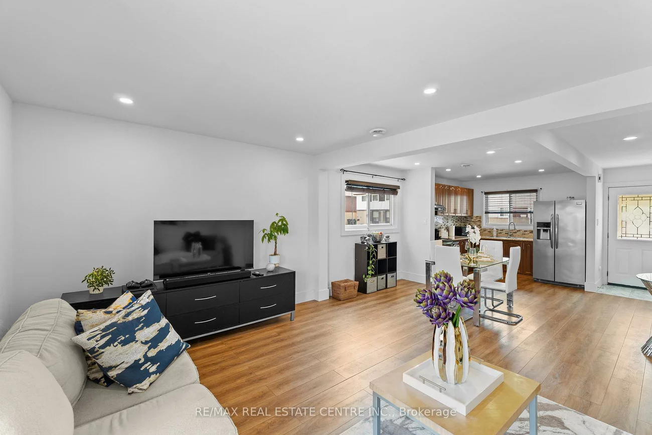 30, Gold Pine, Northgate, Brampton