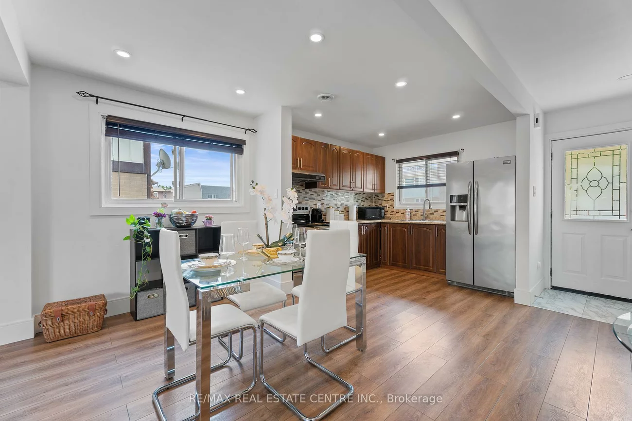 30, Gold Pine, Northgate, Brampton