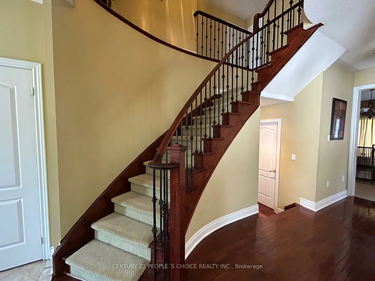 128, Mount Royal, Vales of Castlemore North, Brampton