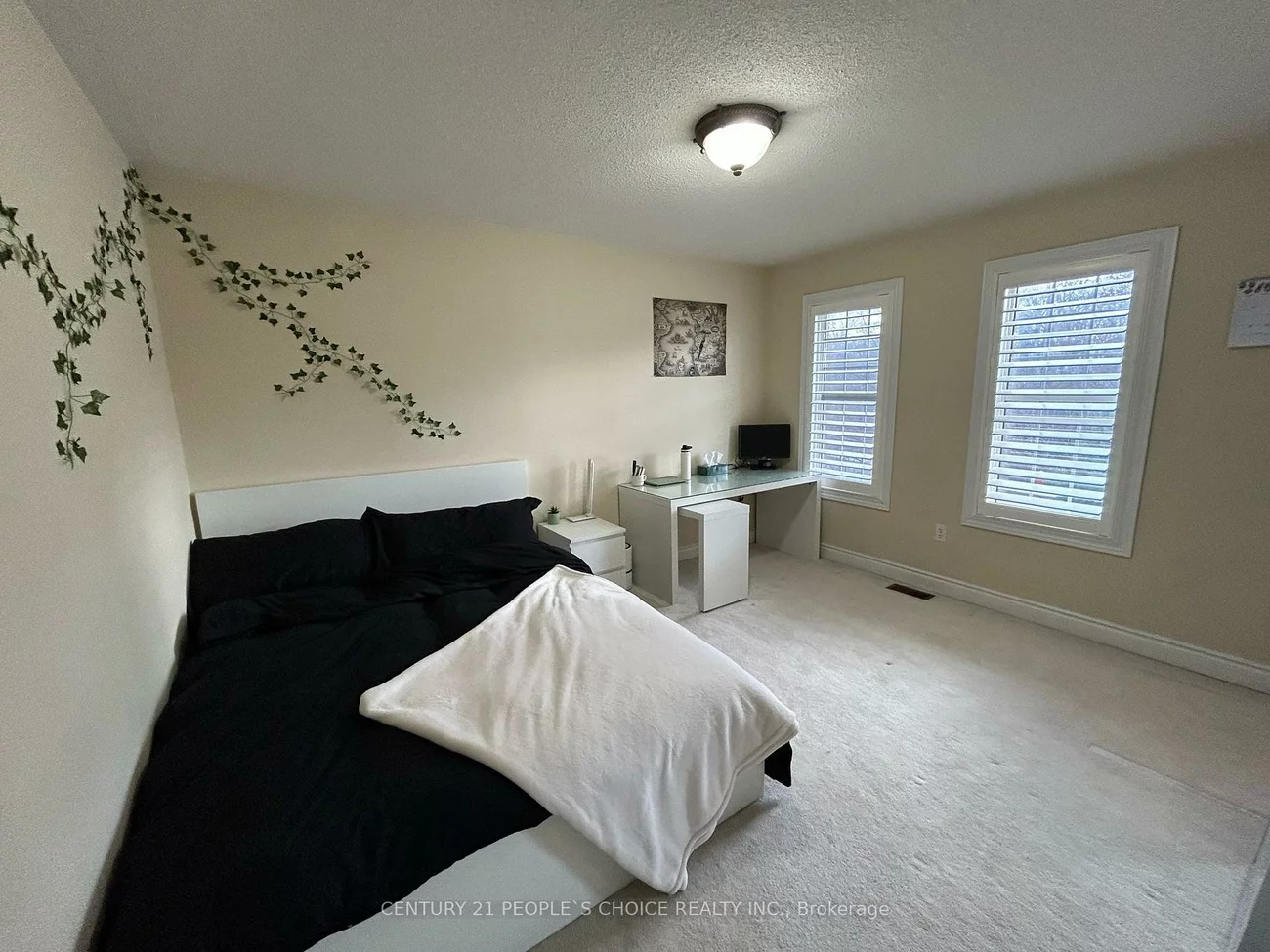 128, Mount Royal, Vales of Castlemore North, Brampton