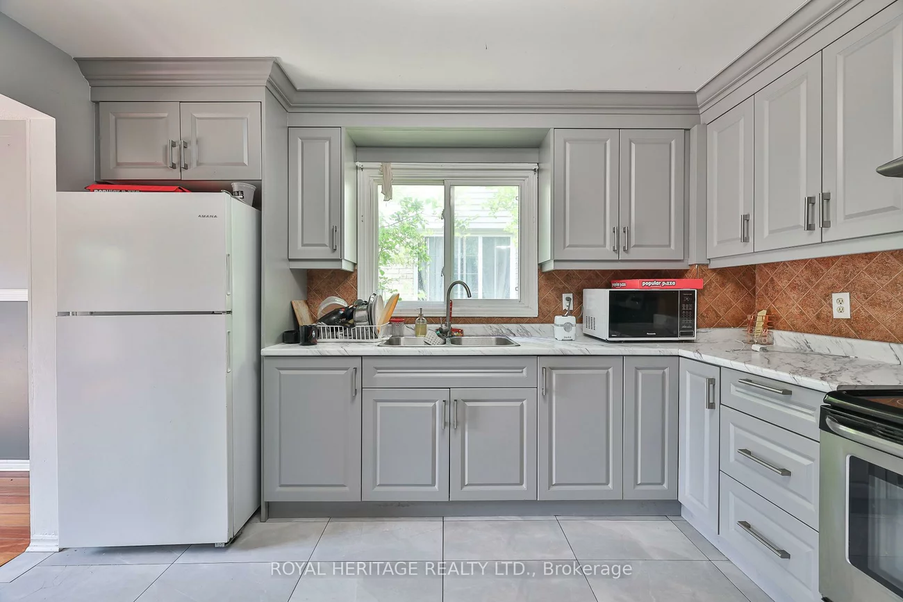 28, Nanport, Westgate, Brampton