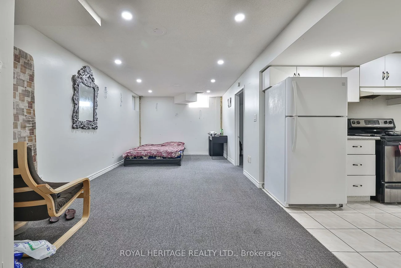 28, Nanport, Westgate, Brampton