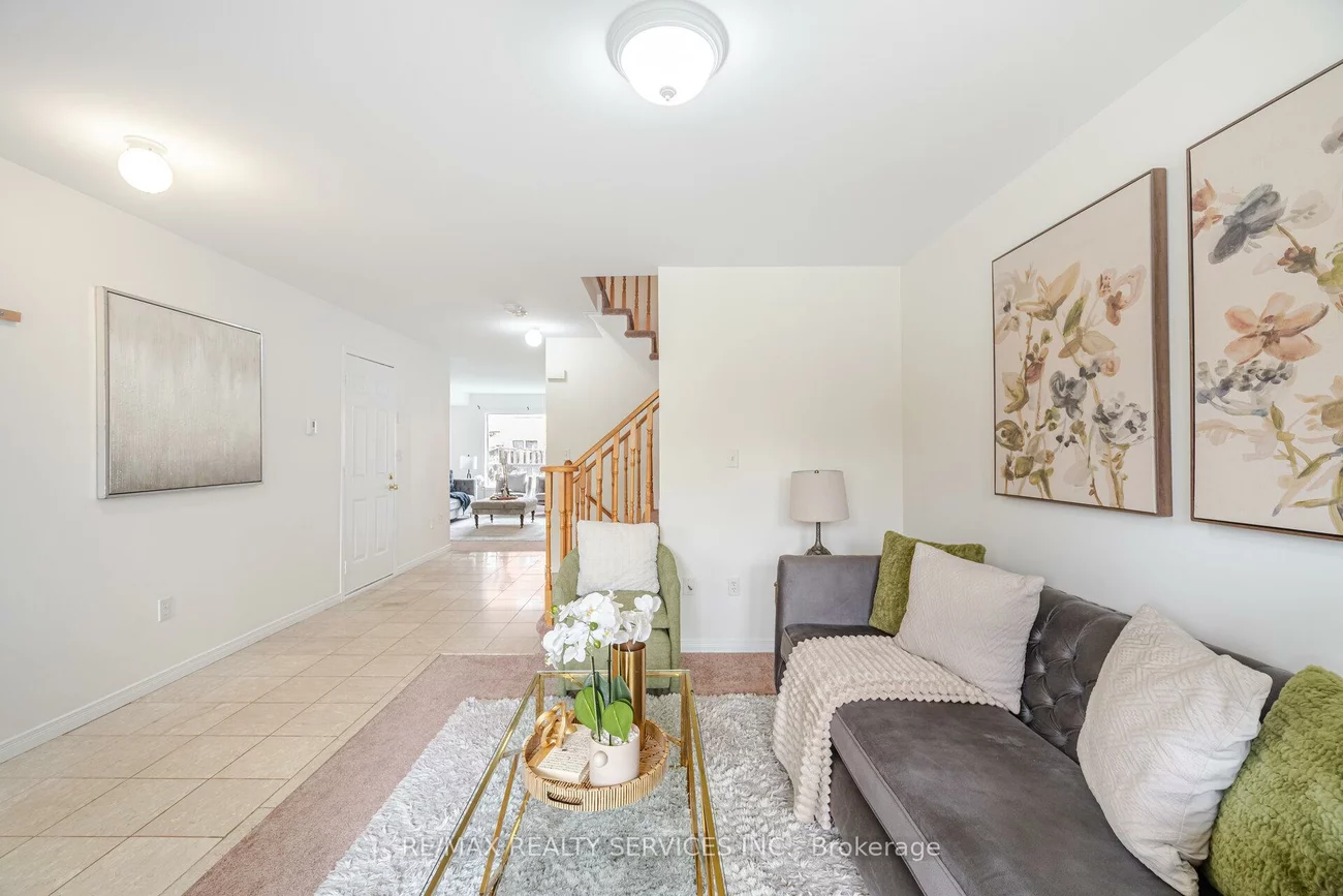 2, Iceberg, Sandringham-Wellington, Brampton