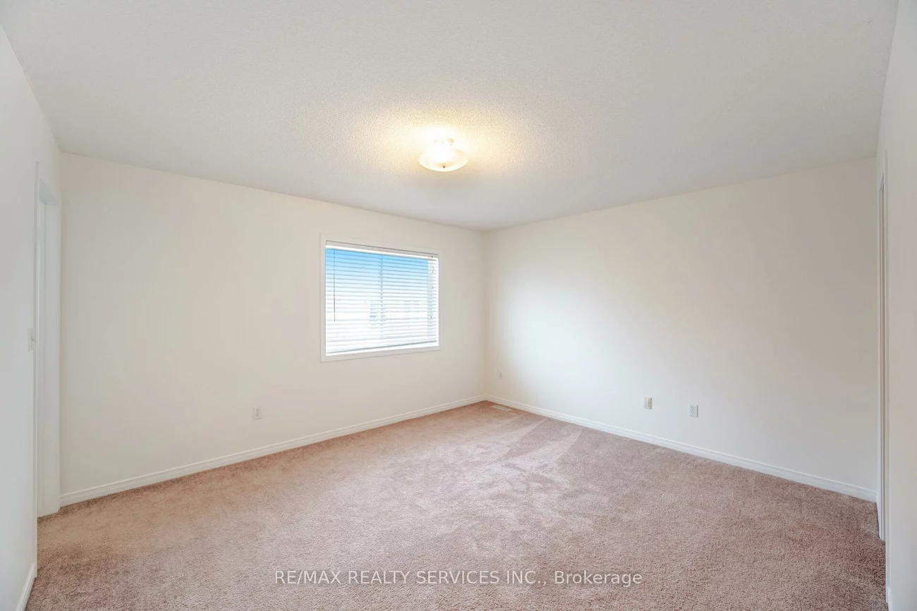 2, Iceberg, Sandringham-Wellington, Brampton
