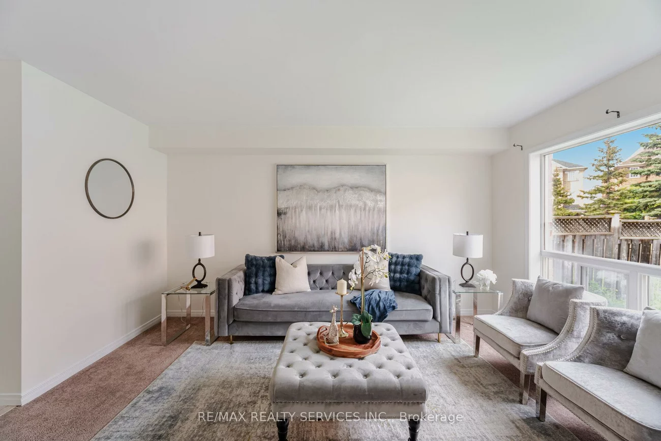 2, Iceberg, Sandringham-Wellington, Brampton