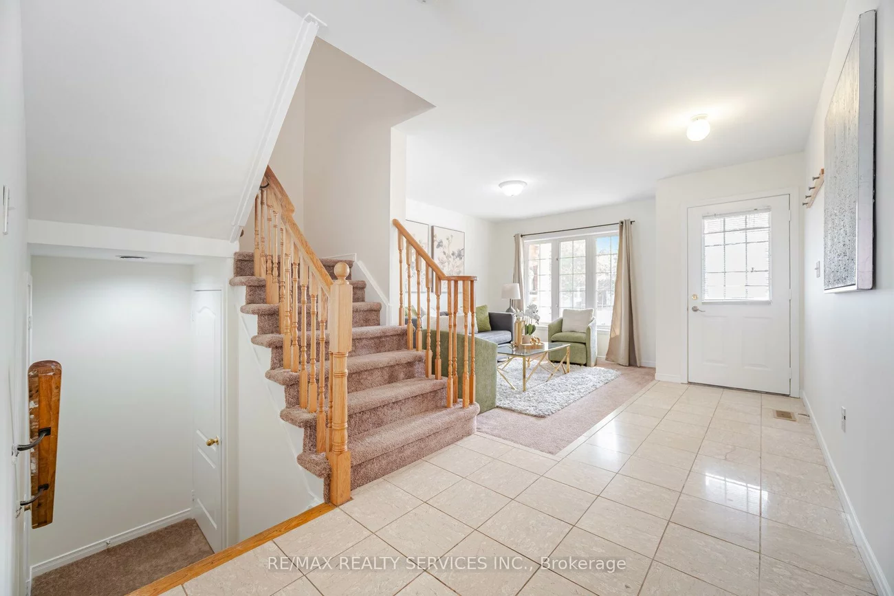 2, Iceberg, Sandringham-Wellington, Brampton