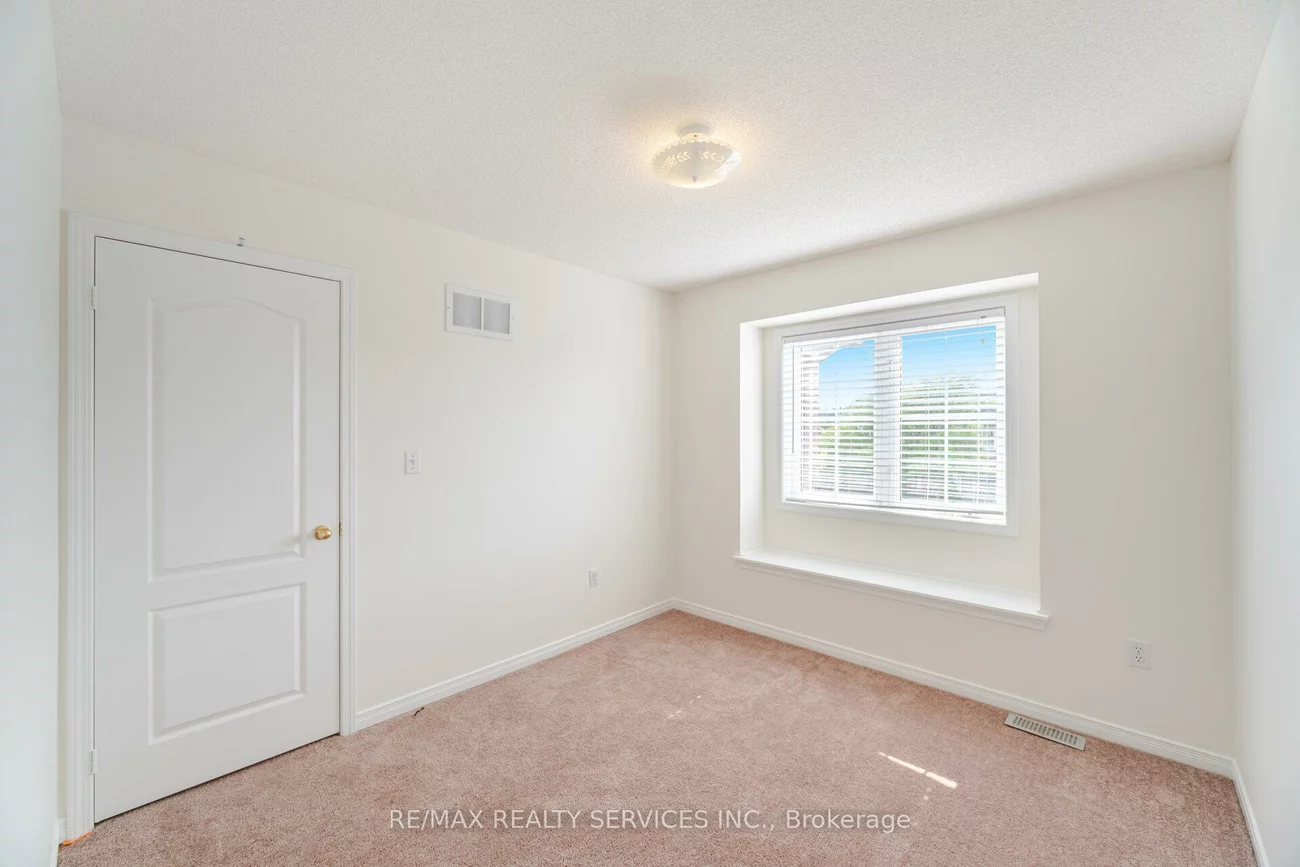 2, Iceberg, Sandringham-Wellington, Brampton