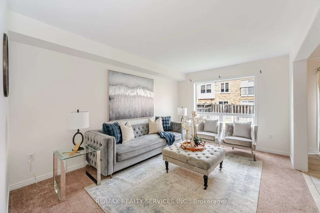 2, Iceberg, Sandringham-Wellington, Brampton