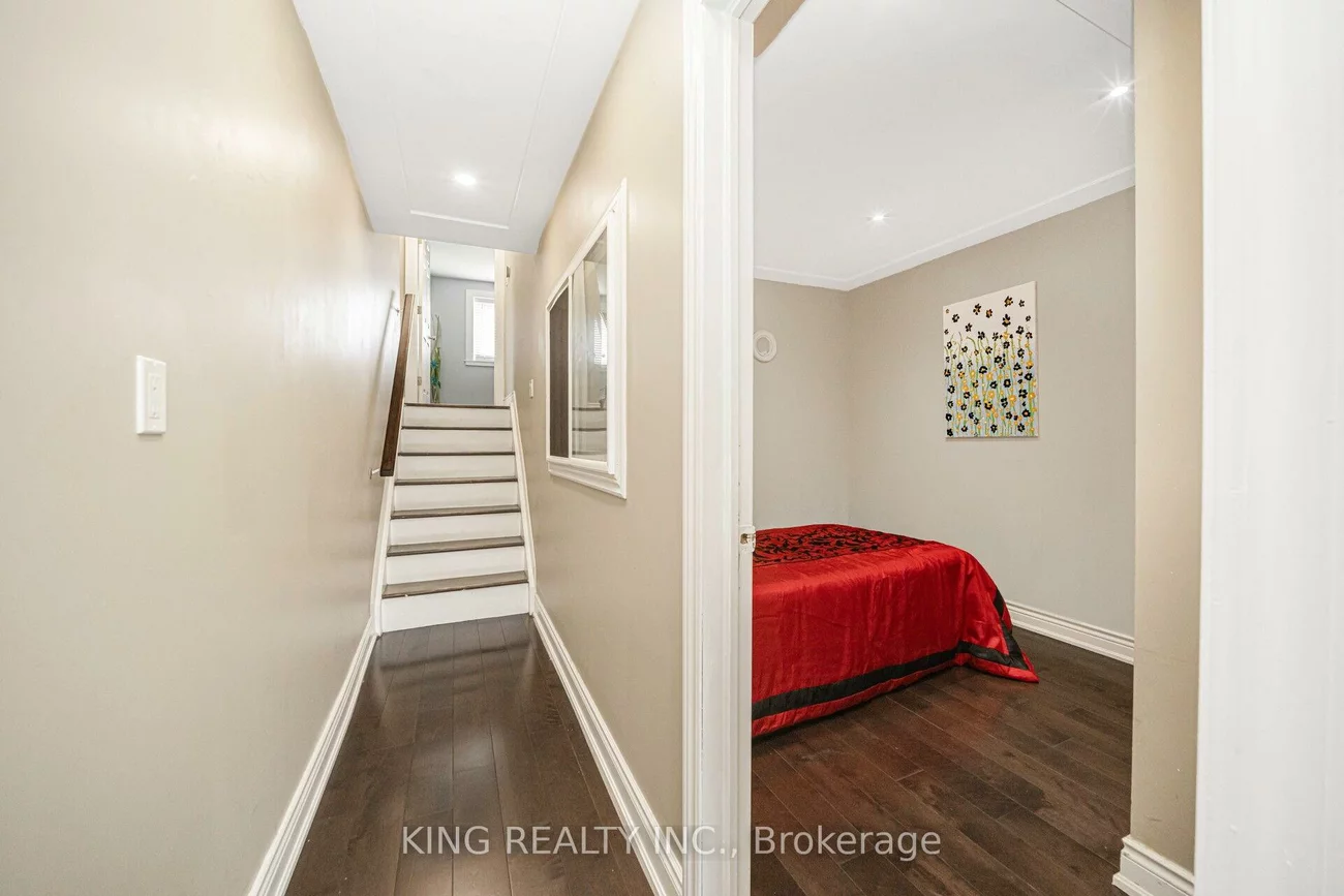 26, Davenport, Southgate, Brampton