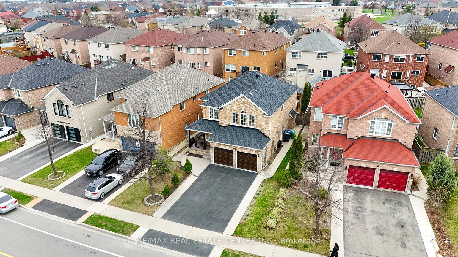 154, Sunny Meadow, Sandringham-Wellington, Brampton