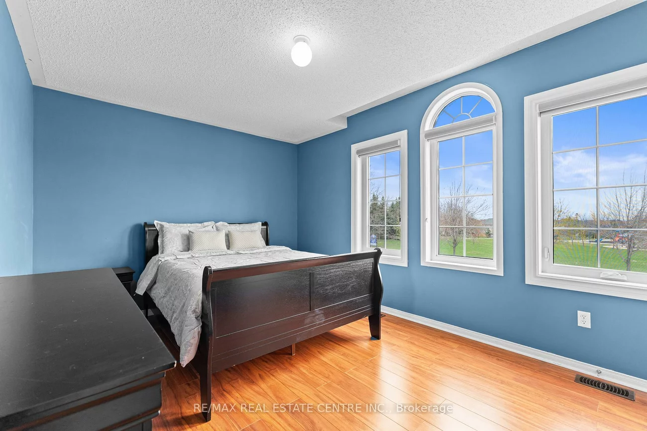 154, Sunny Meadow, Sandringham-Wellington, Brampton