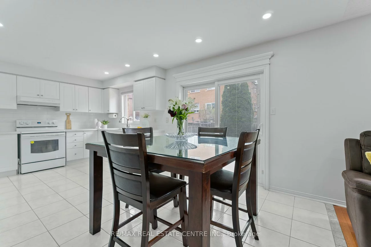 154, Sunny Meadow, Sandringham-Wellington, Brampton