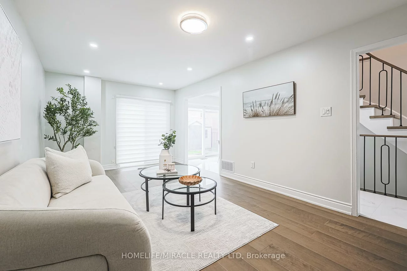 3, Hawkway, Fletcher's West, Brampton