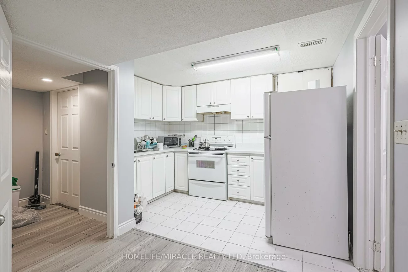 3, Hawkway, Fletcher's West, Brampton