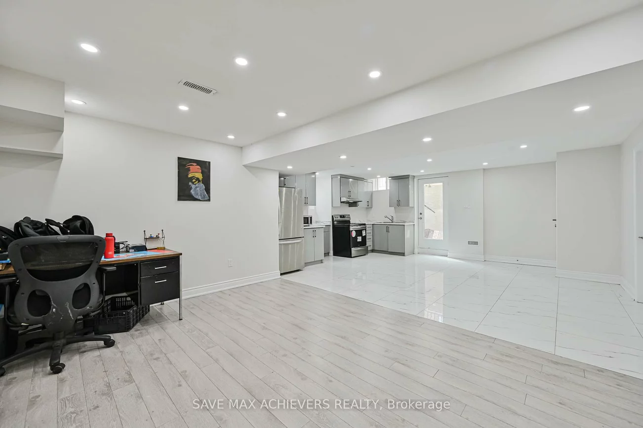 7, Seacliff, Bram East, Brampton