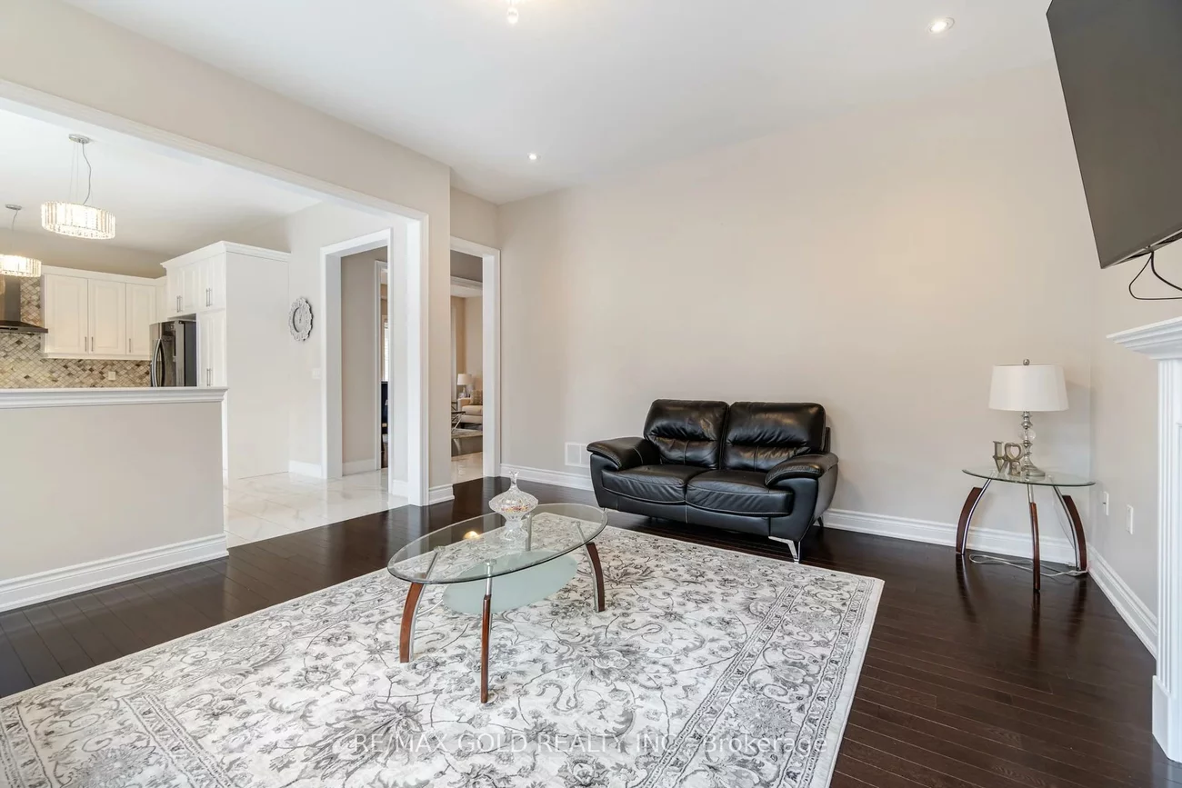 11, Carl Finlay, Toronto Gore Rural Estate, Brampton