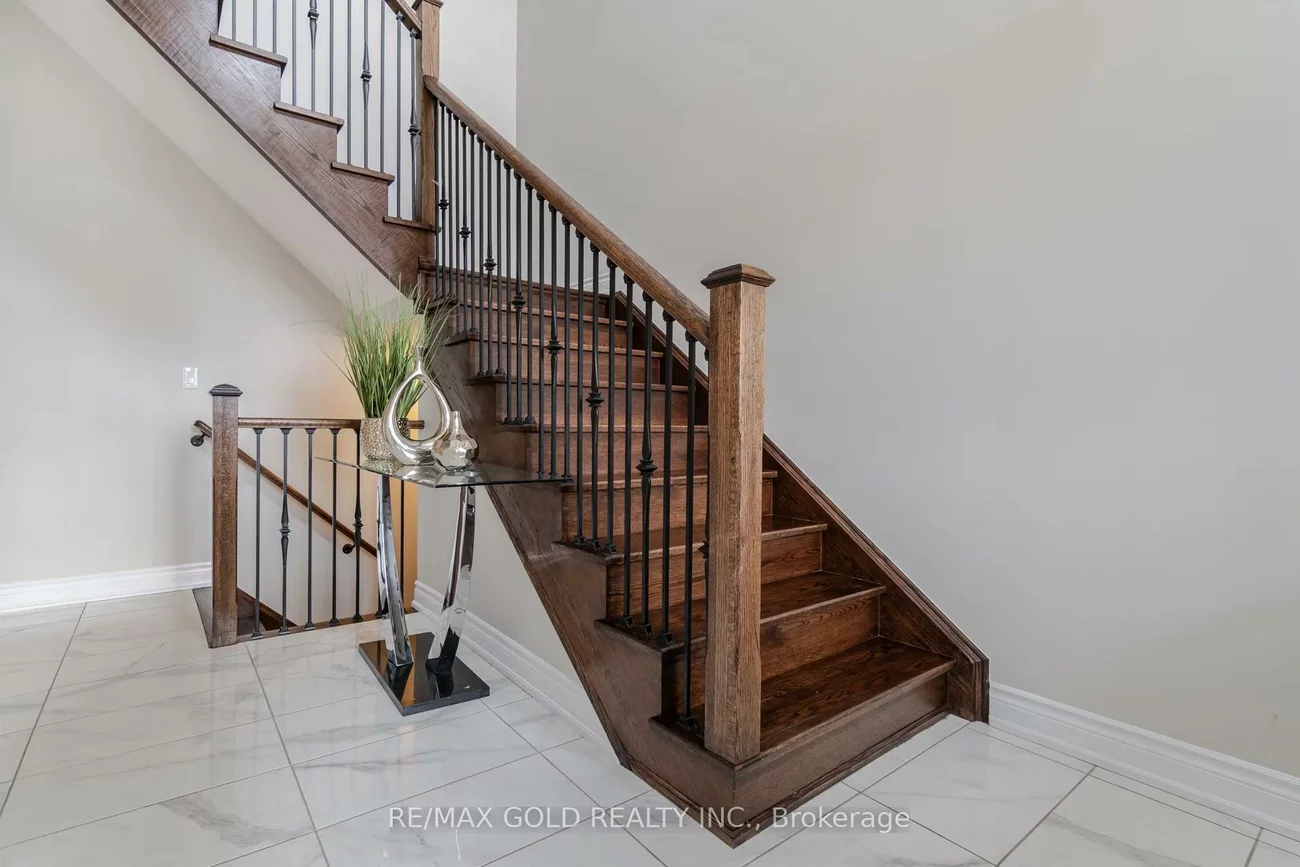 11, Carl Finlay, Toronto Gore Rural Estate, Brampton