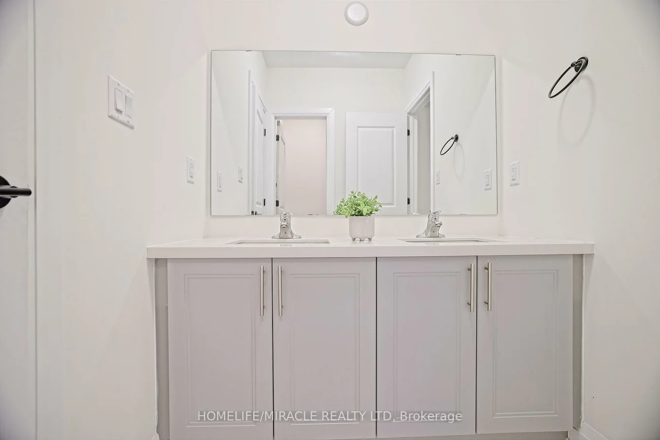 4, Bavenden, Credit Valley, Brampton