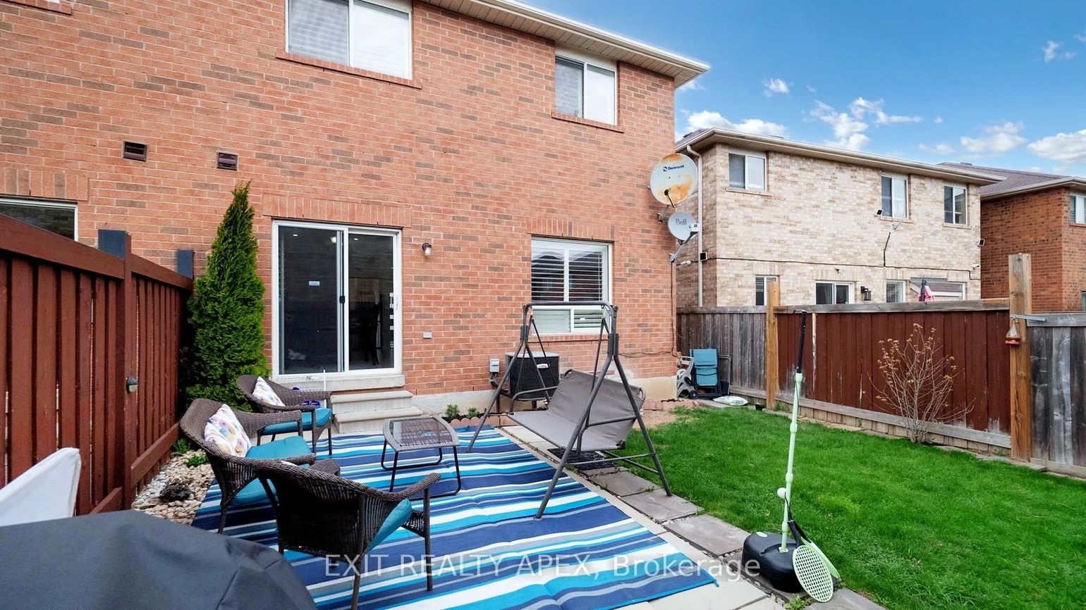 77, Commodore, Credit Valley, Brampton