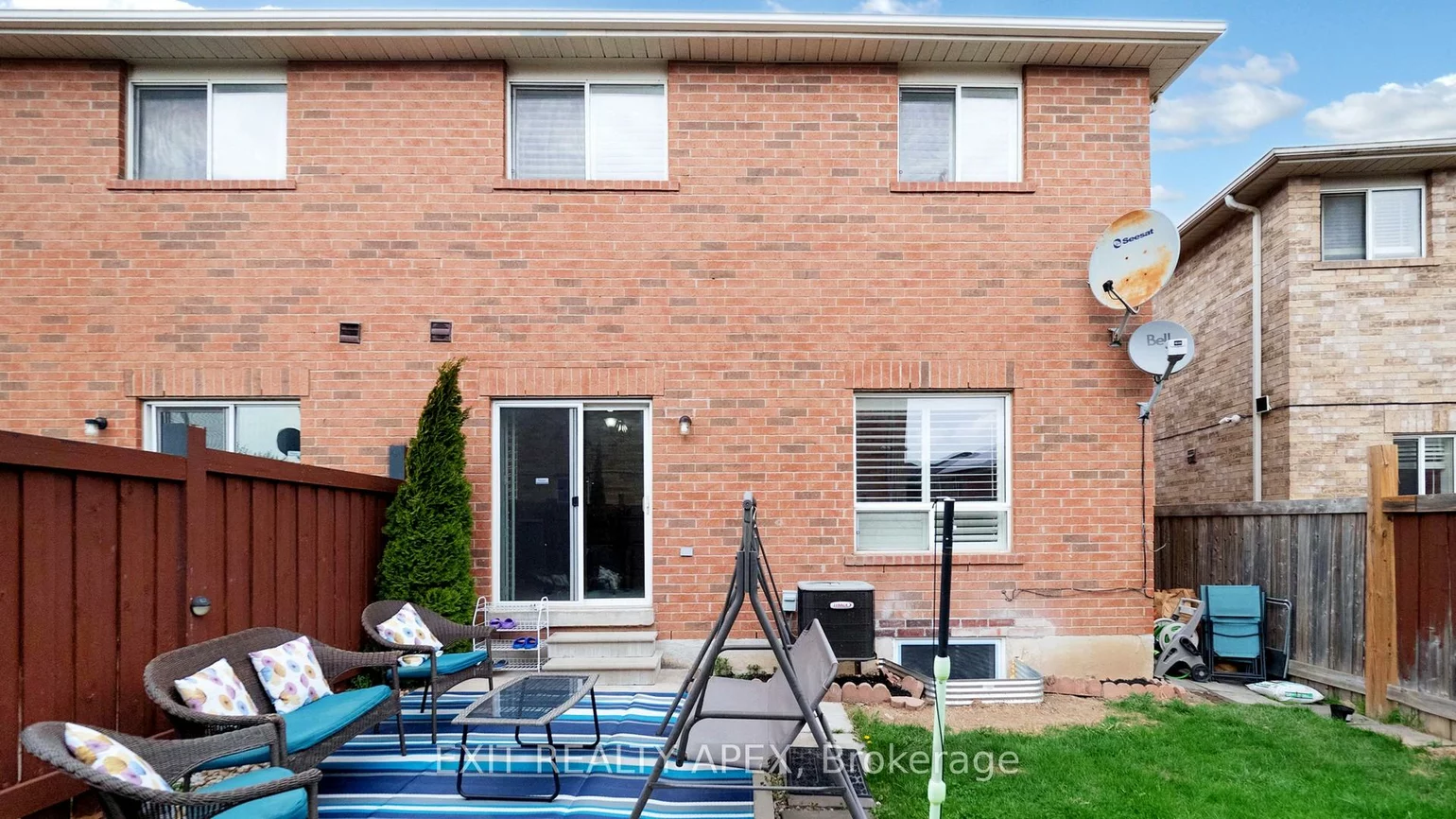 77, Commodore, Credit Valley, Brampton
