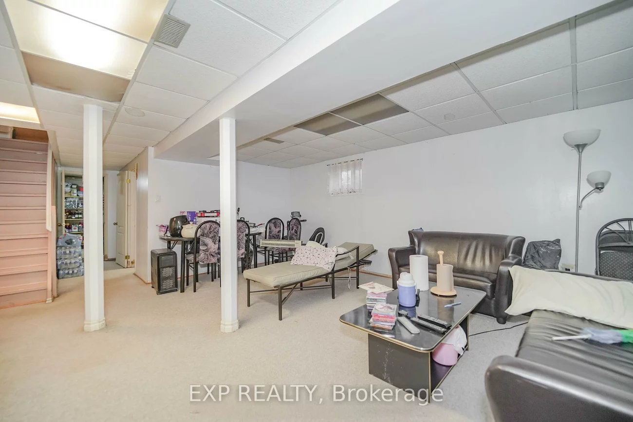 23, Cloverdale, Avondale, Brampton