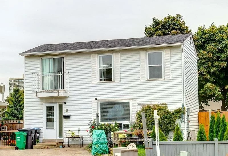 8, Heatherside, Central Park, Brampton