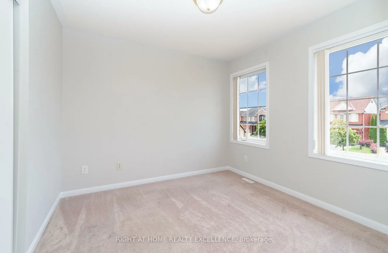 1, Bayridge, Vales of Castlemore, Brampton
