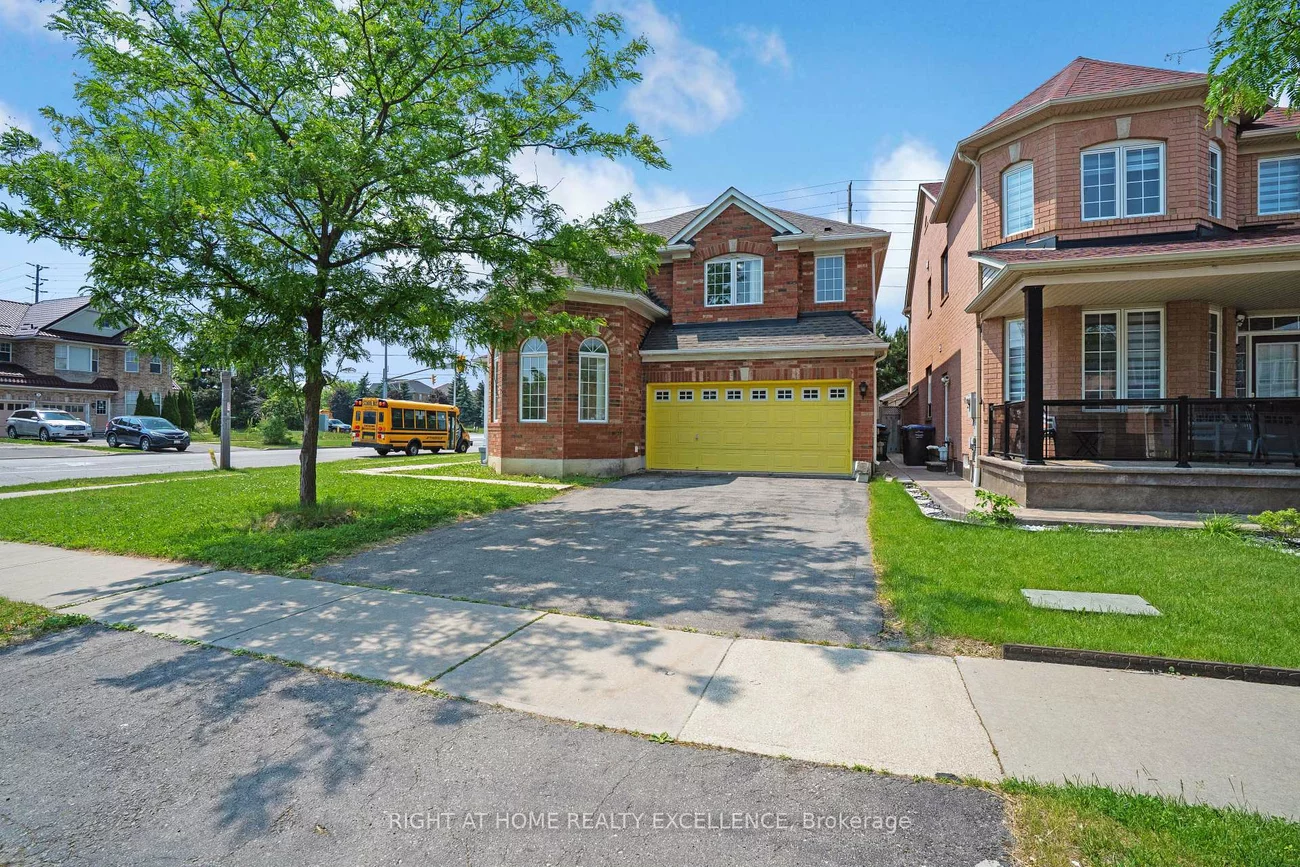 1, Bayridge, Vales of Castlemore, Brampton