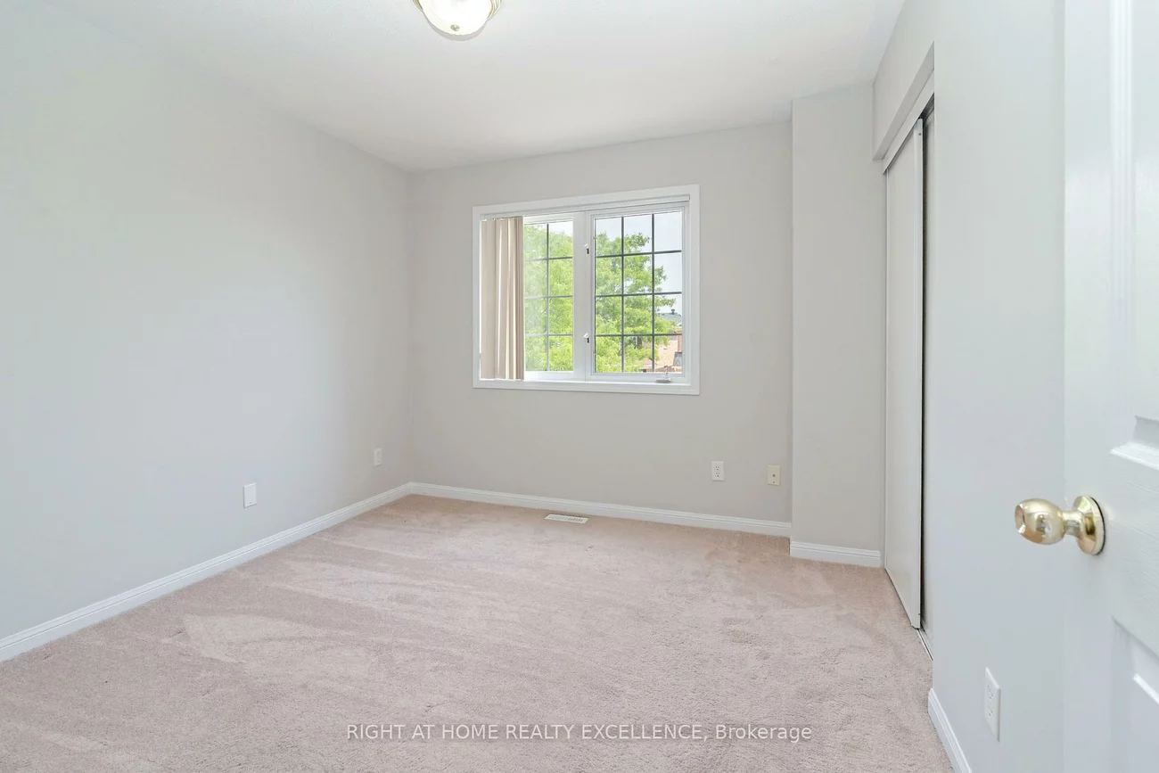 1, Bayridge, Vales of Castlemore, Brampton