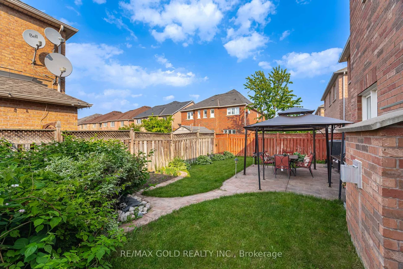 5, Summershade, Bram East, Brampton