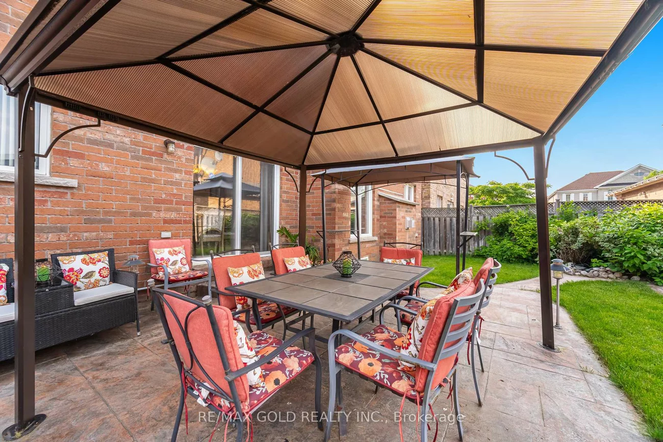 5, Summershade, Bram East, Brampton