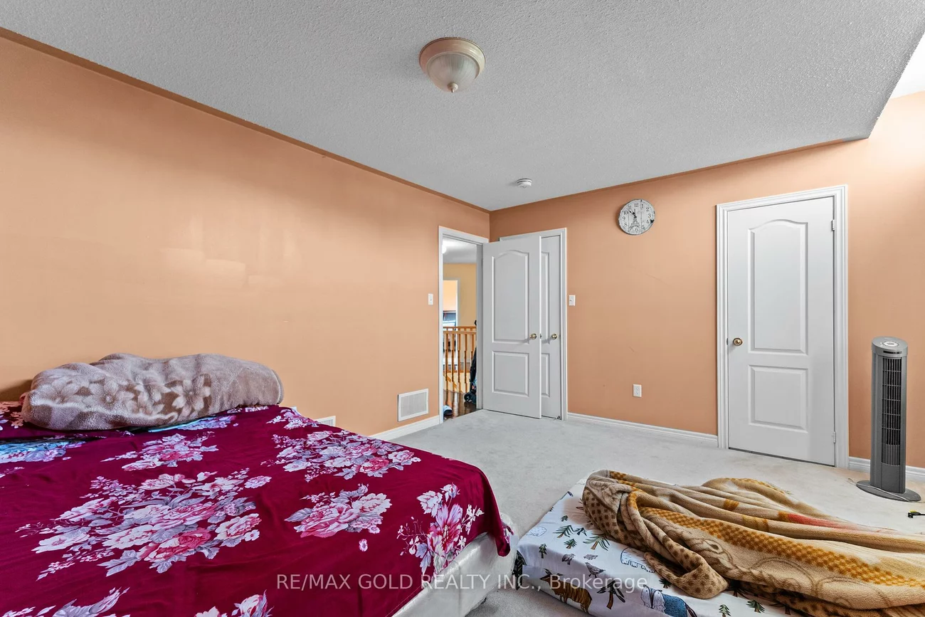 13, Footbridge, Sandringham-Wellington, Brampton
