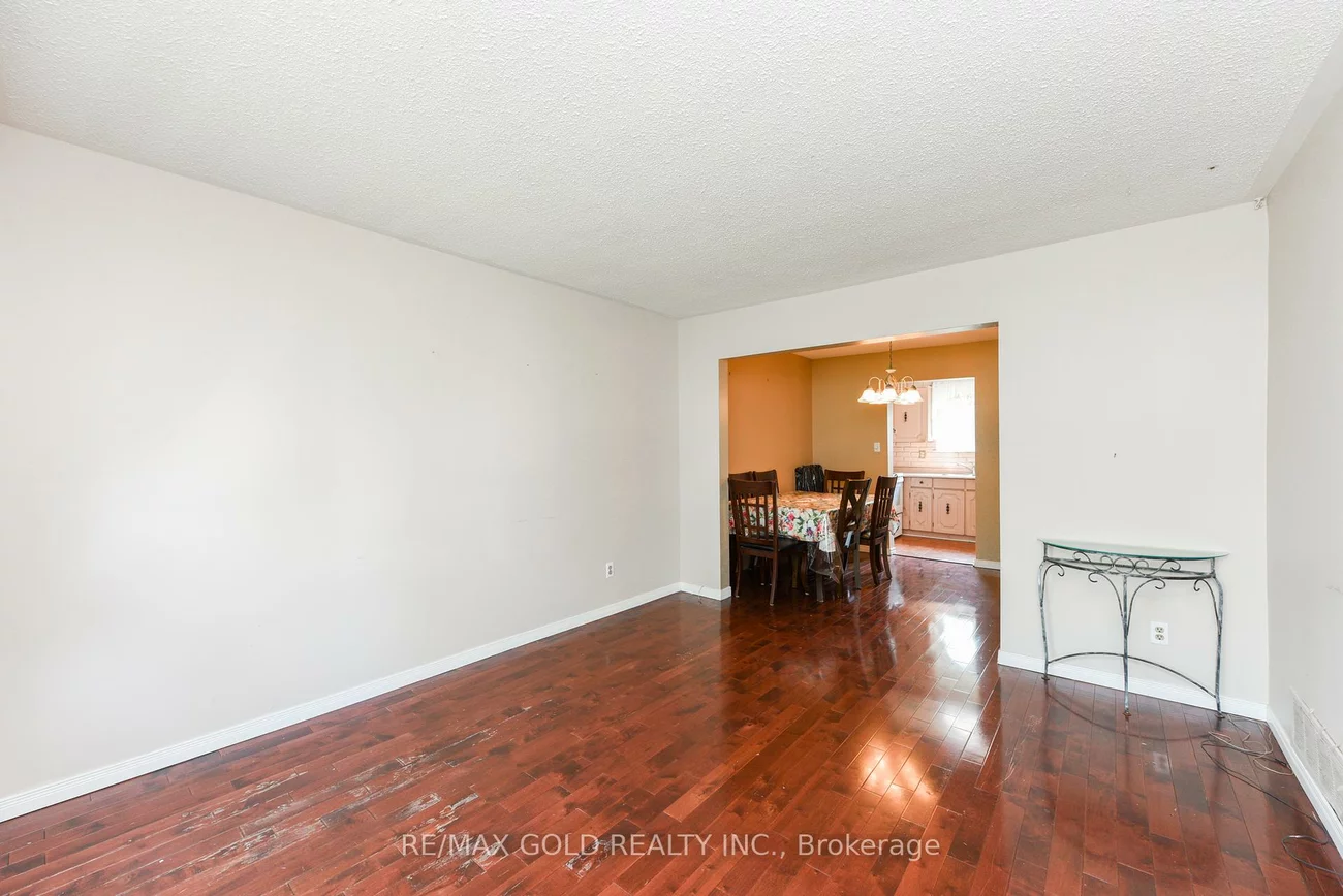 29, Glenmore, Northgate, Brampton