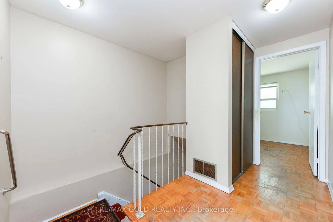 29, Glenmore, Northgate, Brampton