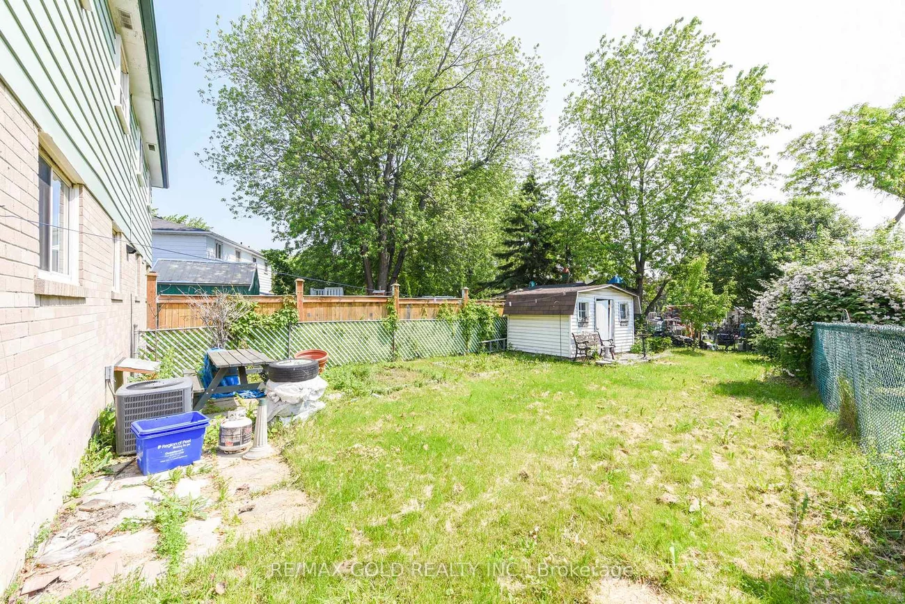 29, Glenmore, Northgate, Brampton