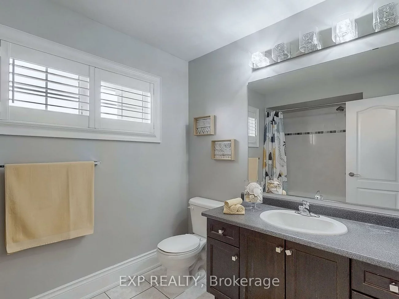 88, Royal West, Credit Valley, Brampton