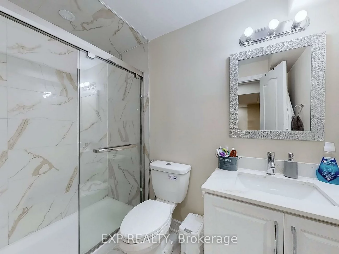 88, Royal West, Credit Valley, Brampton