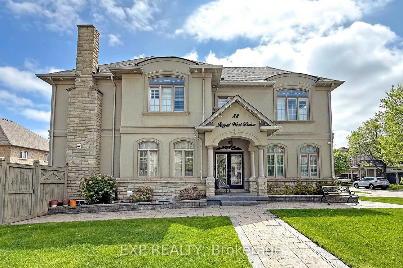88, Royal West, Credit Valley, Brampton