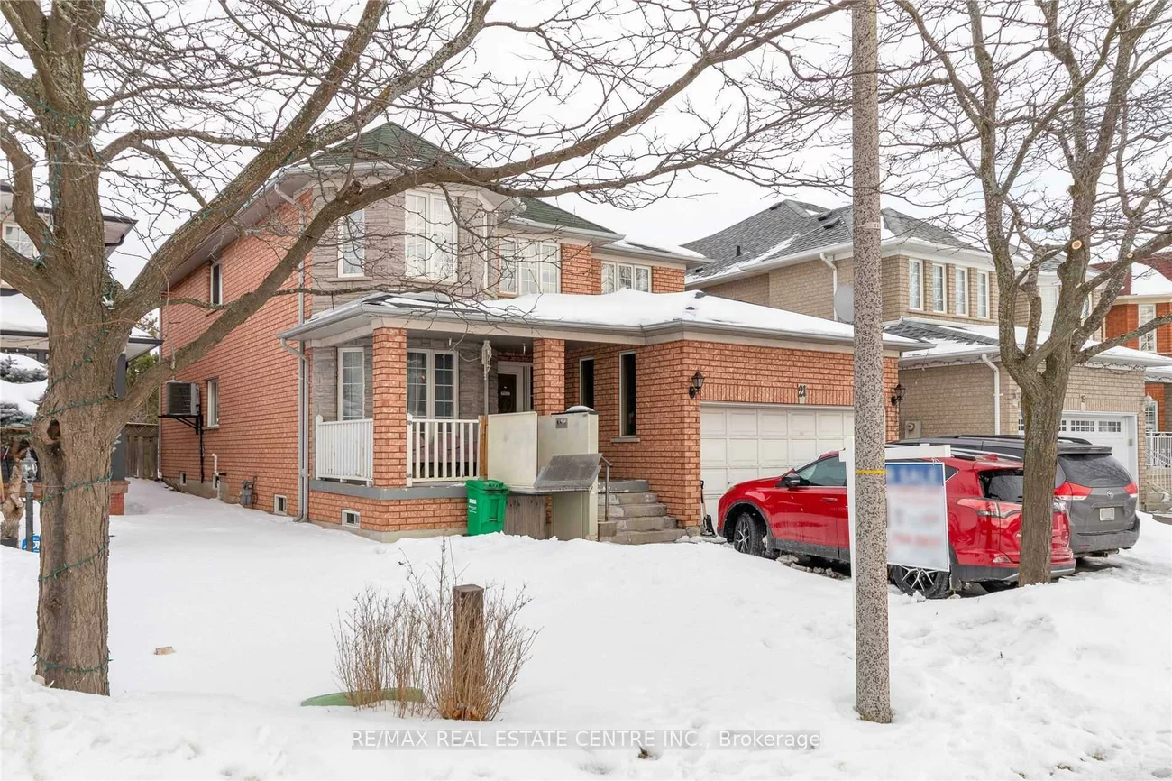 21, Sprucelands, Sandringham-Wellington, Brampton