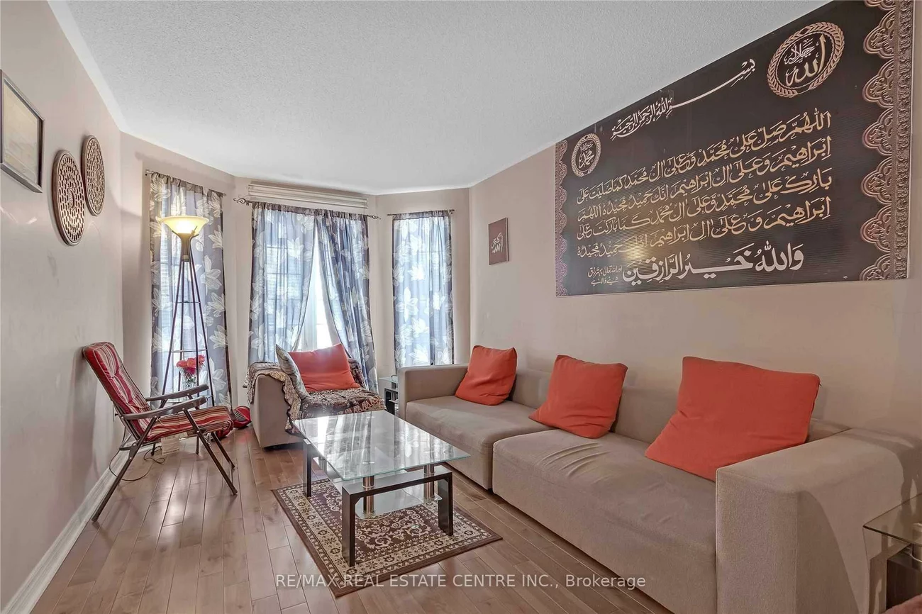 21, Sprucelands, Sandringham-Wellington, Brampton