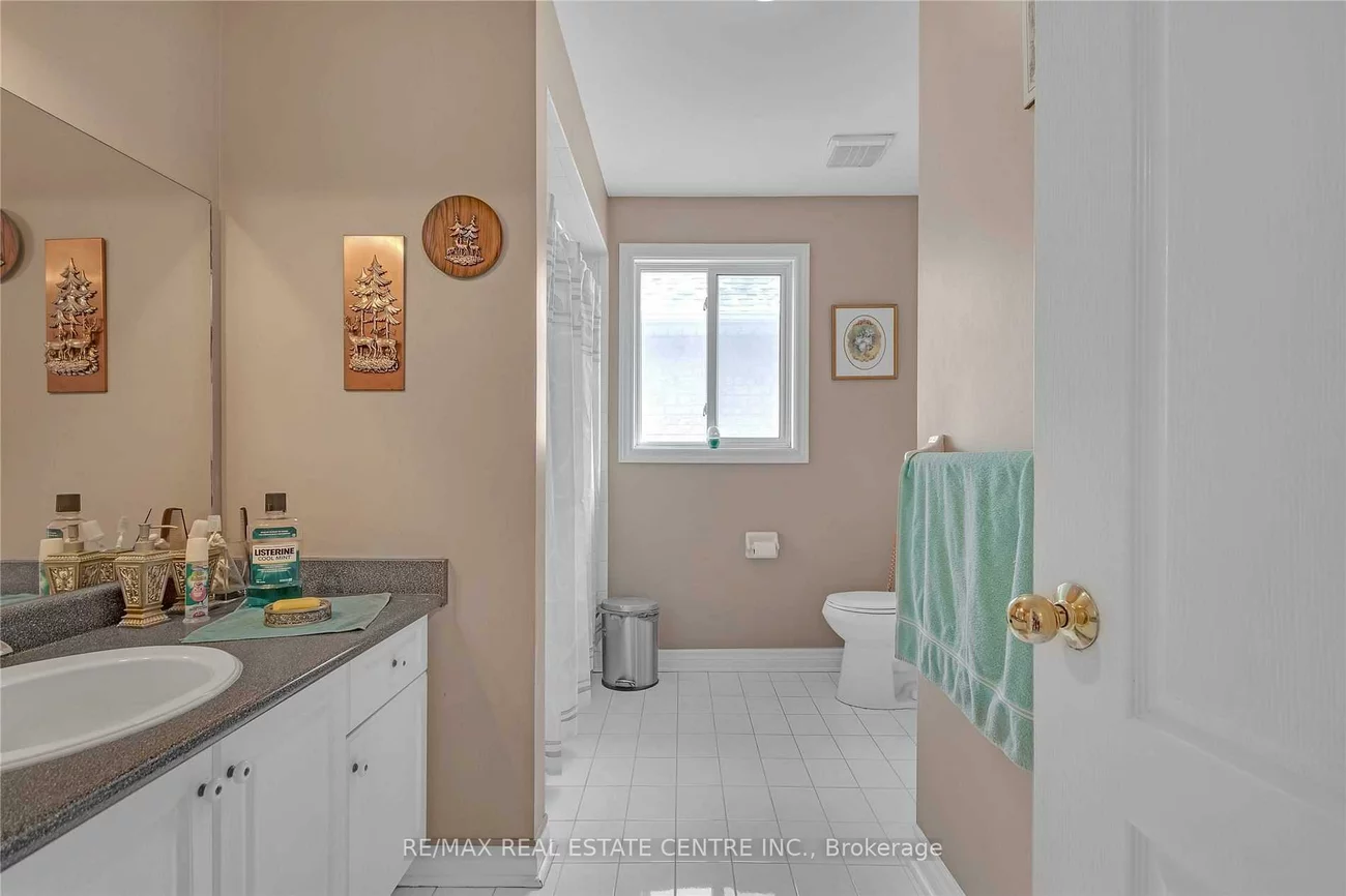 21, Sprucelands, Sandringham-Wellington, Brampton