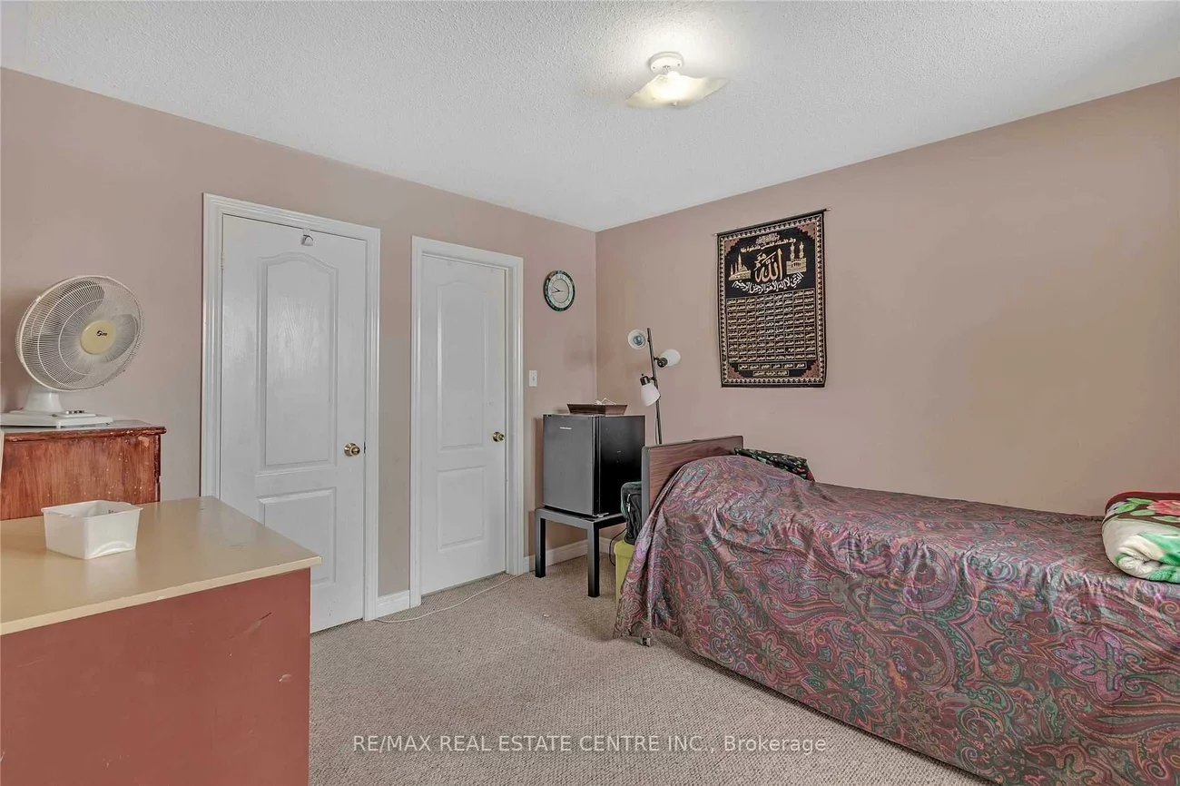 21, Sprucelands, Sandringham-Wellington, Brampton