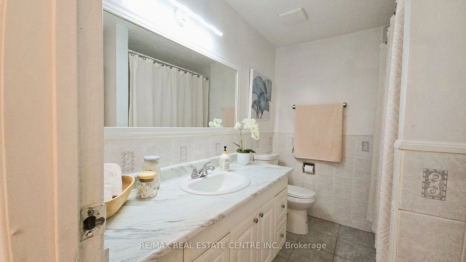 24, Salisbury, Brampton North, Brampton