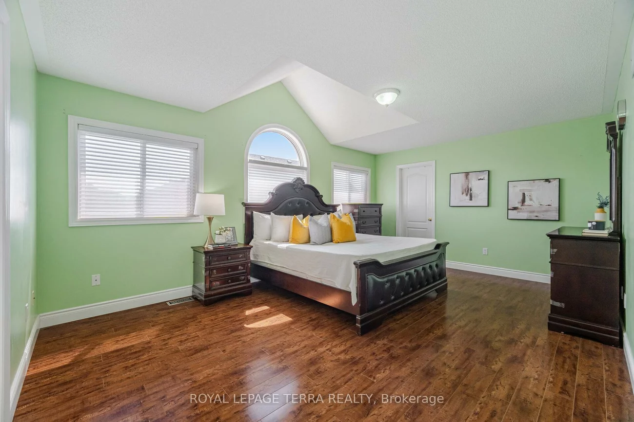 19, VALLEYPARK, Fletcher's Meadow, Brampton