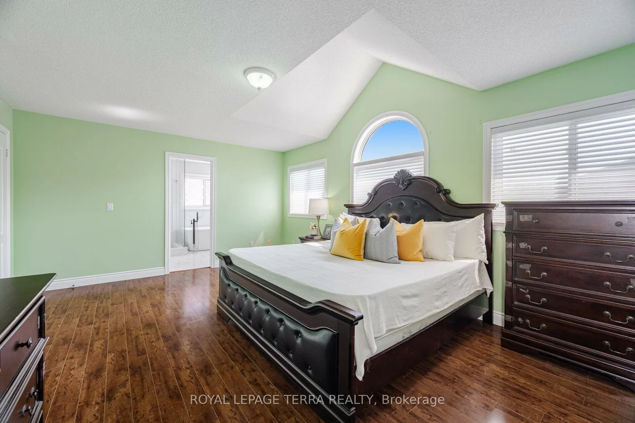 19, VALLEYPARK, Fletcher's Meadow, Brampton