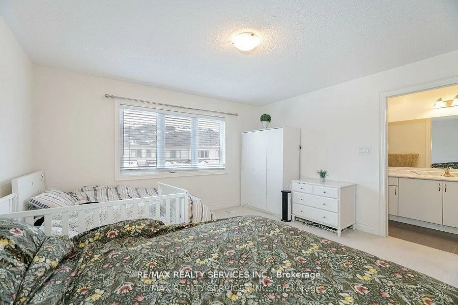7, Lady Evelyn, Bram West, Brampton