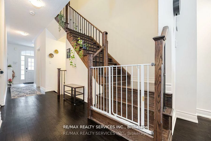 7, Lady Evelyn, Bram West, Brampton