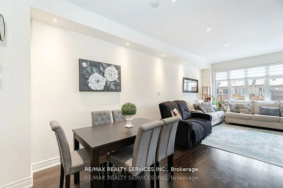 7, Lady Evelyn, Bram West, Brampton