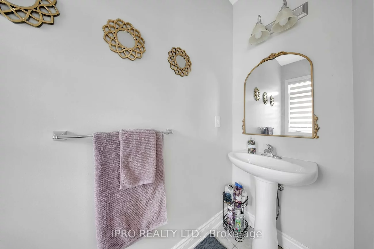 12, Goodsway, Northwest Brampton, Brampton