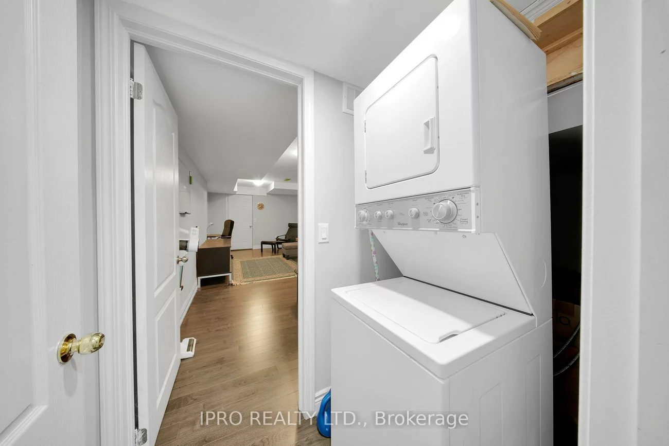 12, Goodsway, Northwest Brampton, Brampton